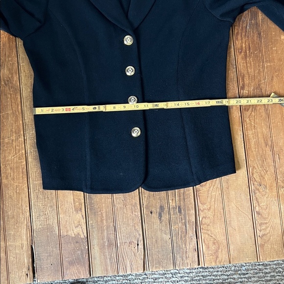 St. John Elegant Black Blazer Santana Knit with classic Gold Buttons size 14 - Picture 4 of 7